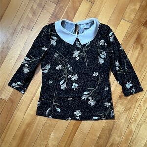 Suzy Shier Black Floral Blouse with White Peter Pan Collar